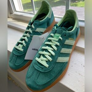 Adidas Handball Spezial Collegiate Green Semi Green Spark (Womens) Size 7.5